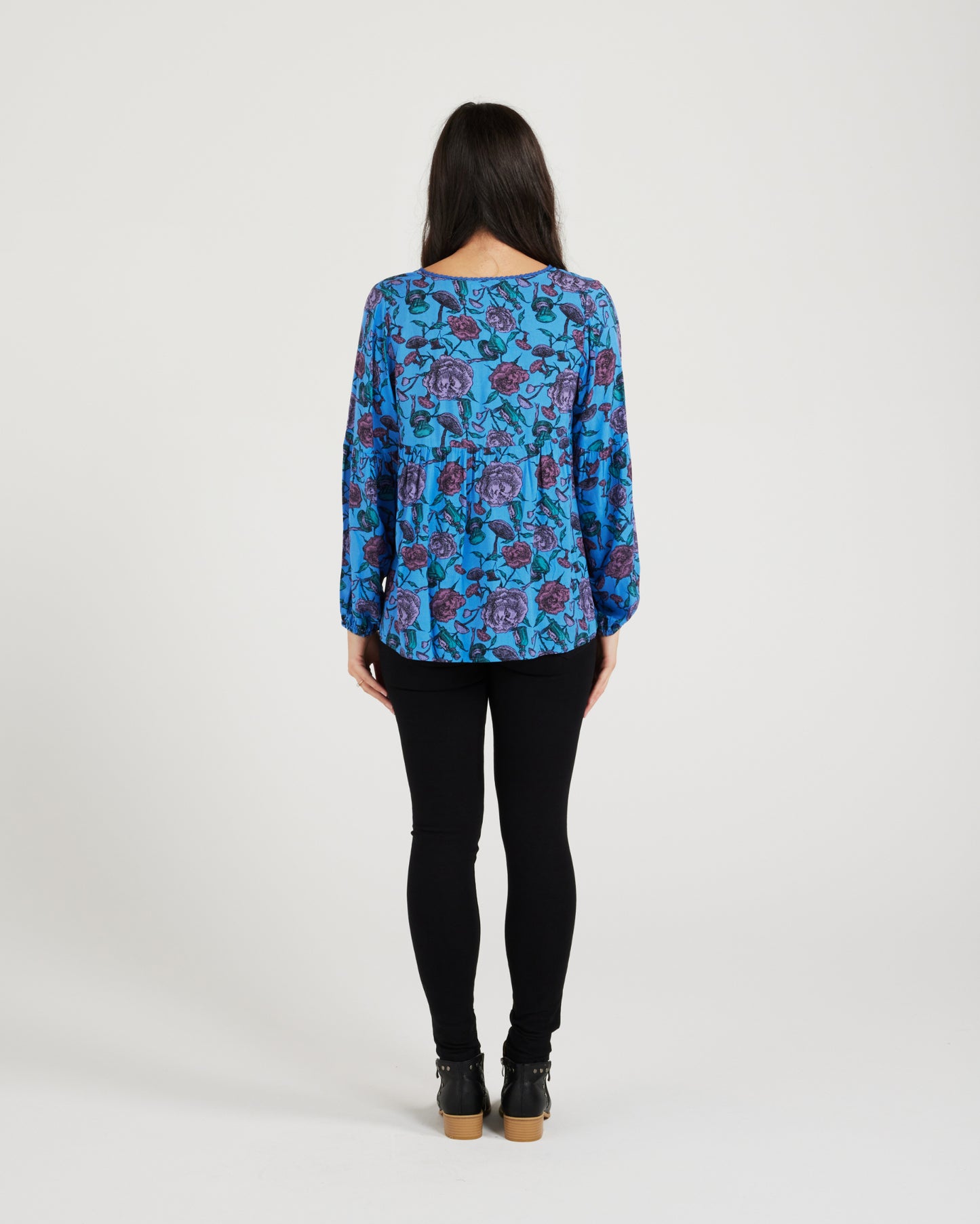 Tori Top