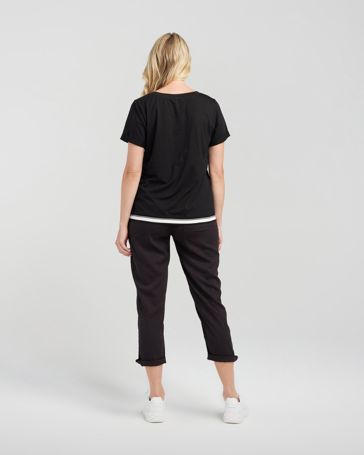 Mia T-Shirt