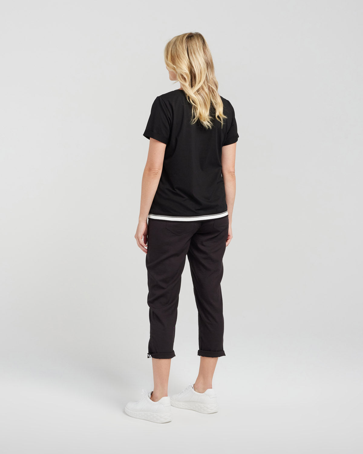 Mia T-Shirt
