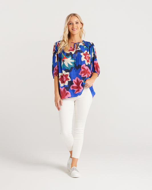 Julia top