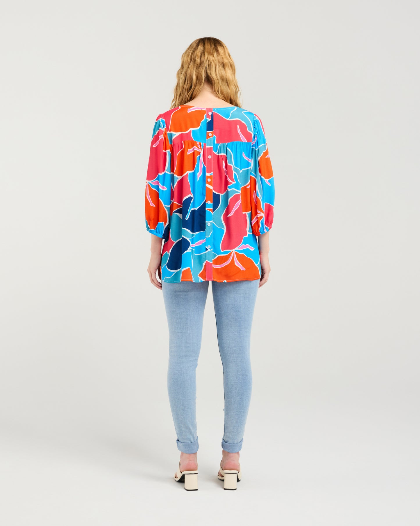 Ariel Top